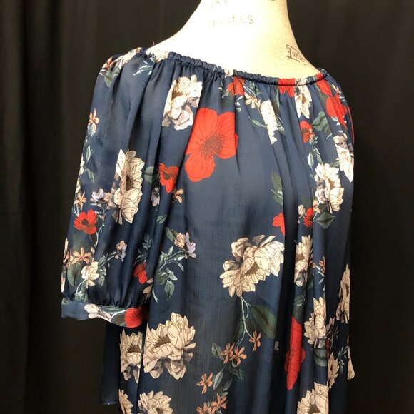 H&M Pretty Silky Feel Blouse: Size S/M - Picture 3 of 10